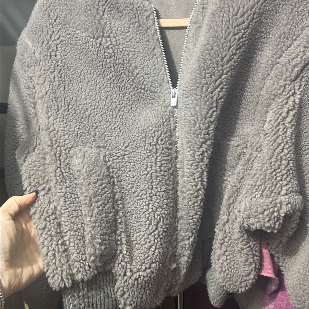 Express Sherpa jacket - never worn - Picture 4 of 9